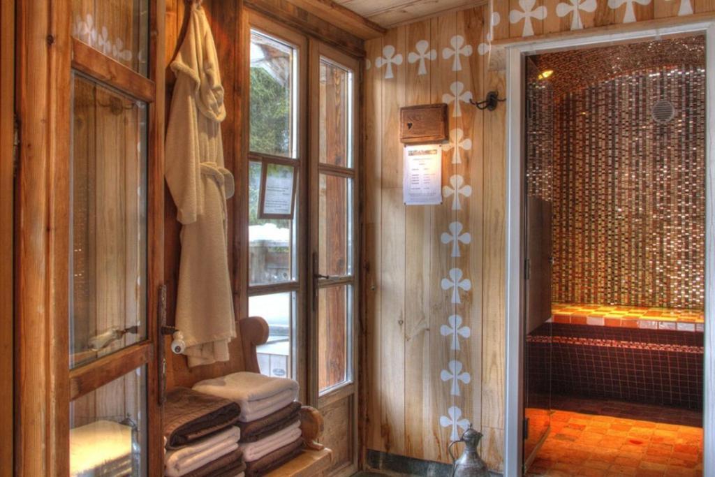 Hotel Les Chalets De Philippe Avec Jacuzzis Privatifs شامونكس المظهر الخارجي الصورة