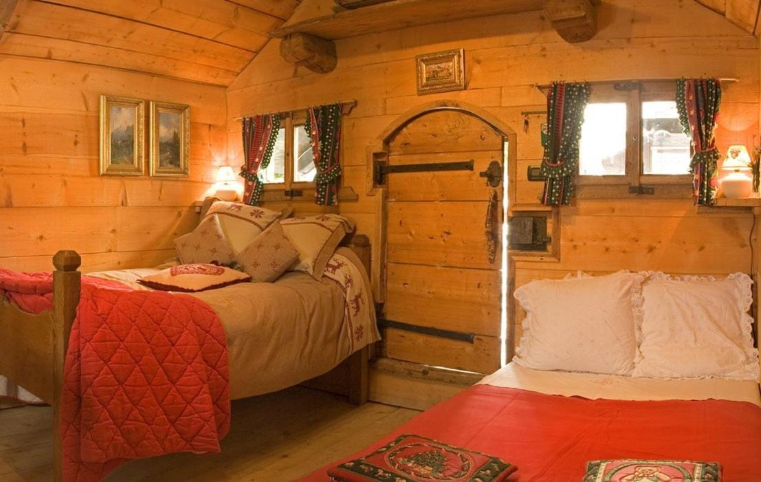 Hotel Les Chalets De Philippe Avec Jacuzzis Privatifs شامونكس المظهر الخارجي الصورة