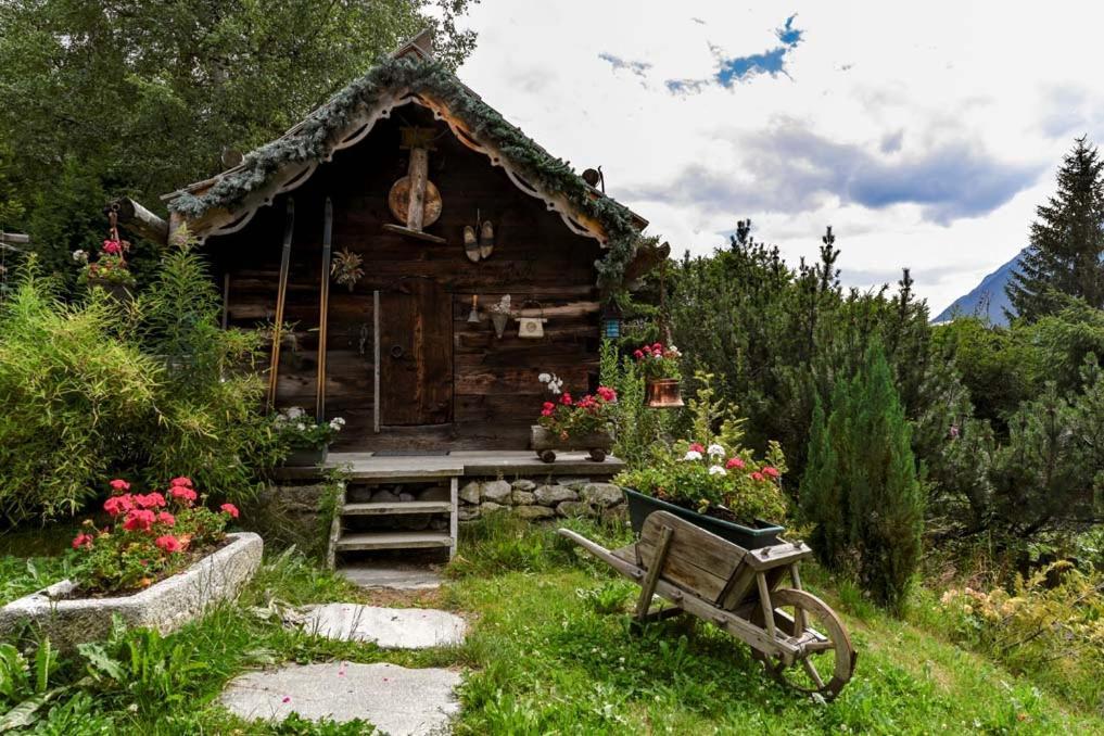 Hotel Les Chalets De Philippe Avec Jacuzzis Privatifs شامونكس المظهر الخارجي الصورة